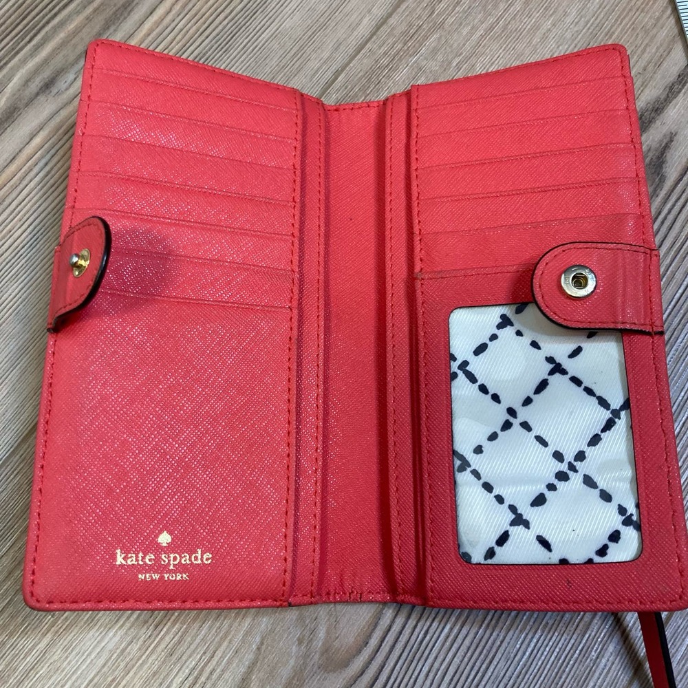 Kate Spade Wallet Coral, 13 Card Slots, Zip Pocket